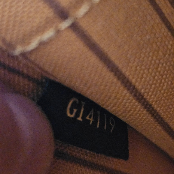 Louis Vuitton Jungle Giant Flower Monogram Pochette Wristlet from Neverfull Bag. - Picture 13 of 13